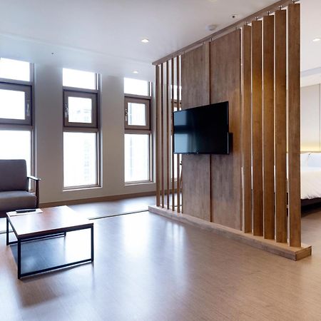 The First Stay Hotel Seul Dış mekan fotoğraf