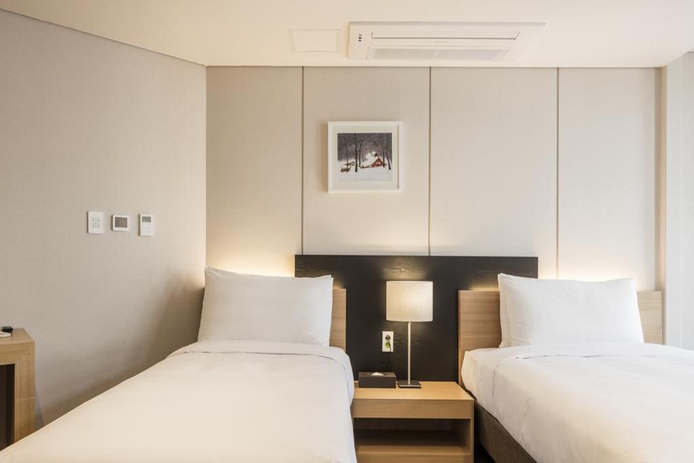The First Stay Hotel Seul Dış mekan fotoğraf